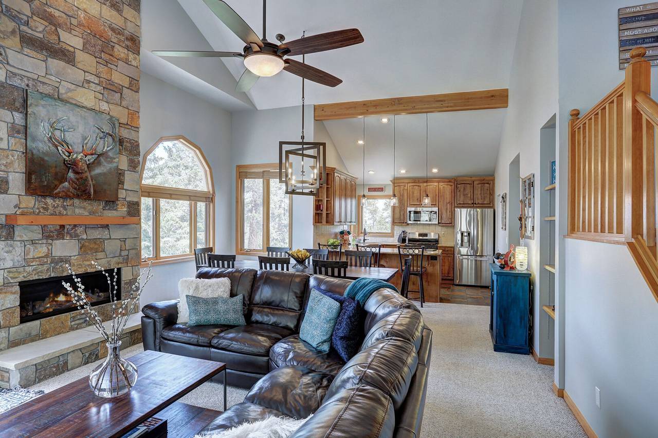 Living Area - Marble Mountain Retreat - Breckenridge Vacation Rental Living Area - Marble Mountain Retreat - Breckenridge Vacation Rental