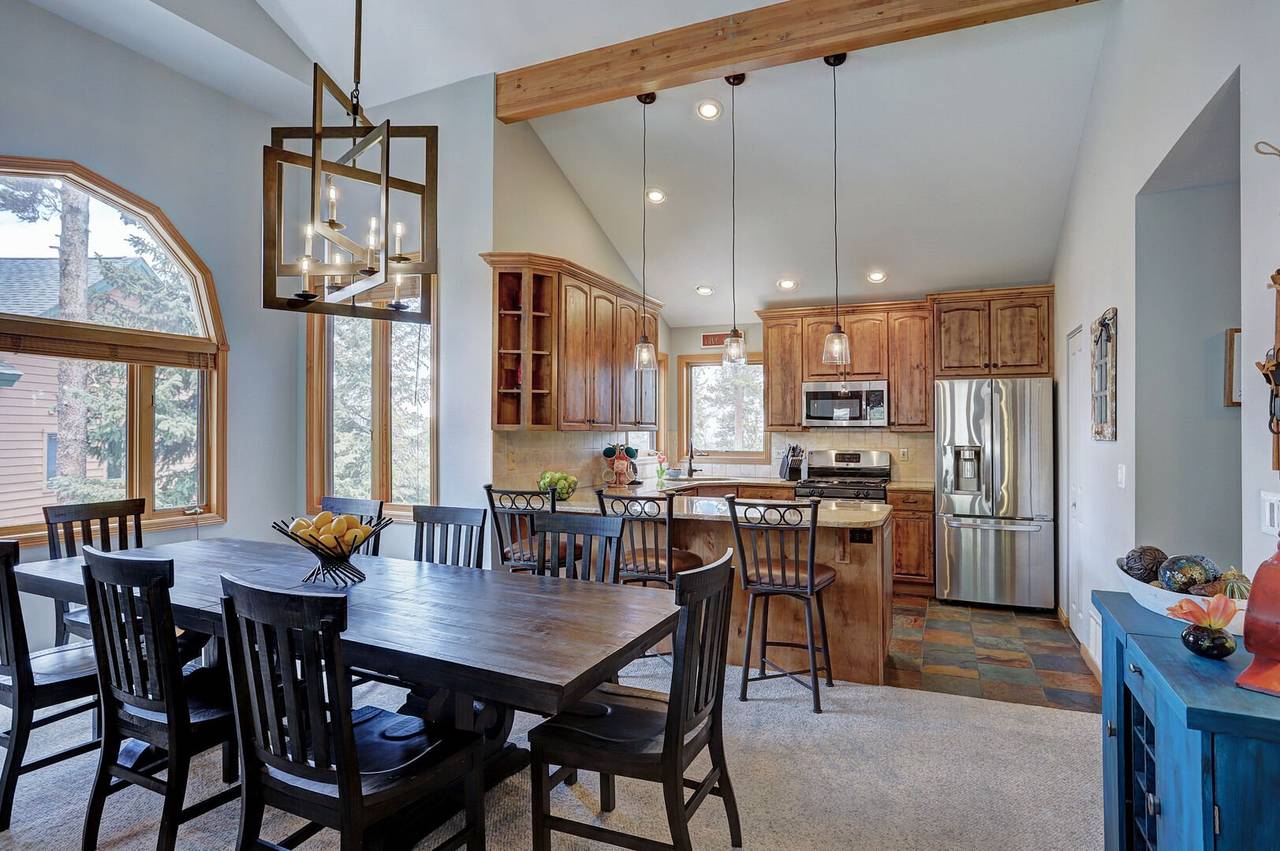 Dining Area - Marble Mountain Retreat - Breckenridge Vacation Rental Dining Area - Marble Mountain Retreat - Breckenridge Vacation Rental