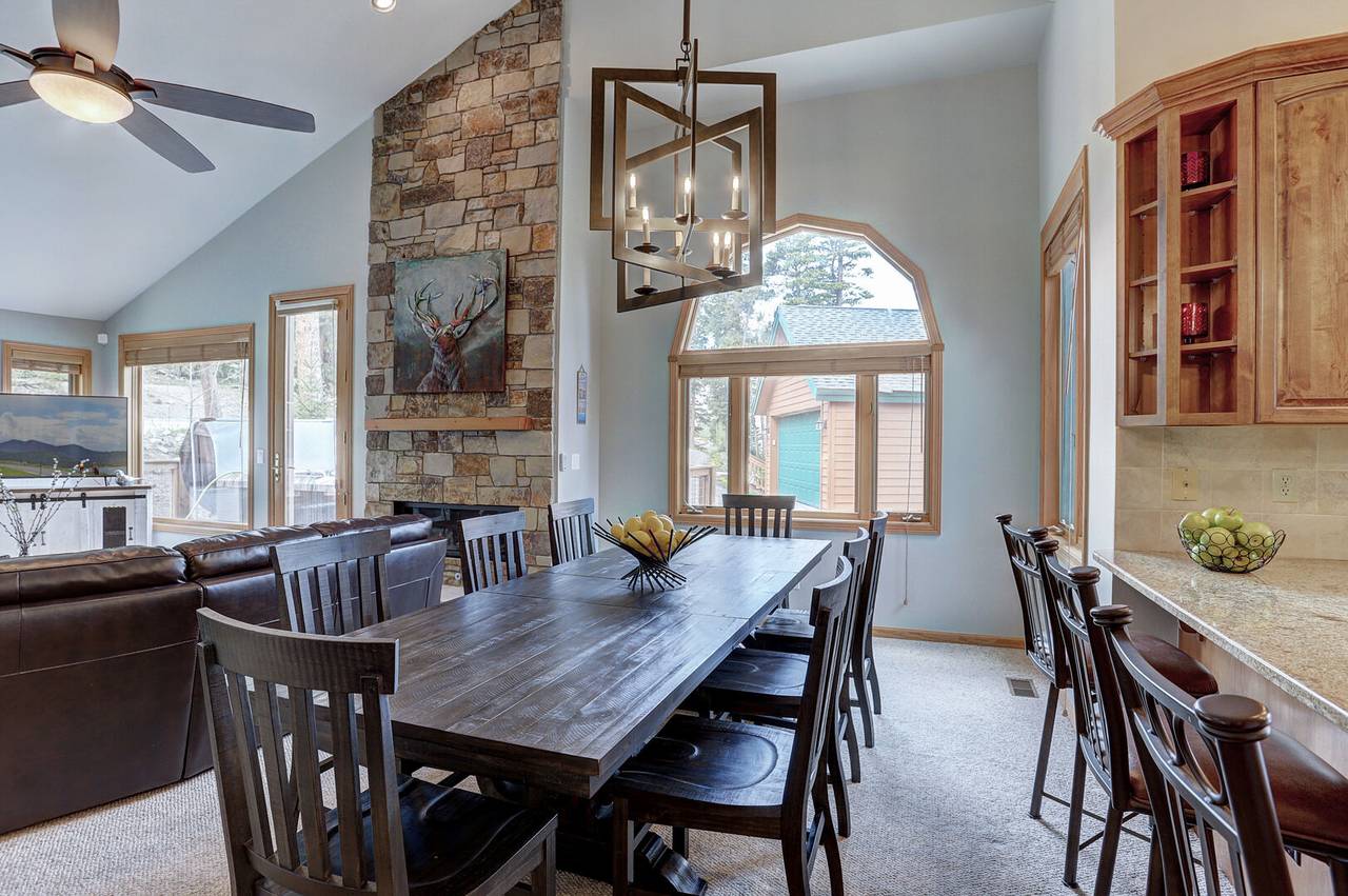 Dining Area - Marble Mountain Retreat - Breckenridge Vacation Rental Dining Area - Marble Mountain Retreat - Breckenridge Vacation Rental