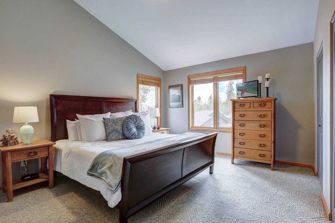 Bedroom - Marble Mountain Retreat - Breckenridge Vacation Rental Bedroom - Marble Mountain Retreat - Breckenridge Vacation Rental