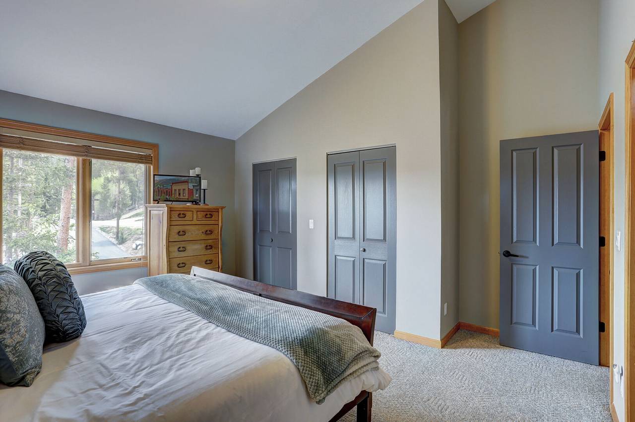 Bedroom - Marble Mountain Retreat - Breckenridge Vacation Rental Bedroom - Marble Mountain Retreat - Breckenridge Vacation Rental