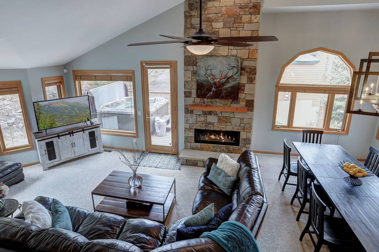 Living Area - Marble Mountain Retreat - Breckenridge Vacation Rental Living Area - Marble Mountain Retreat - Breckenridge Vacation Rental