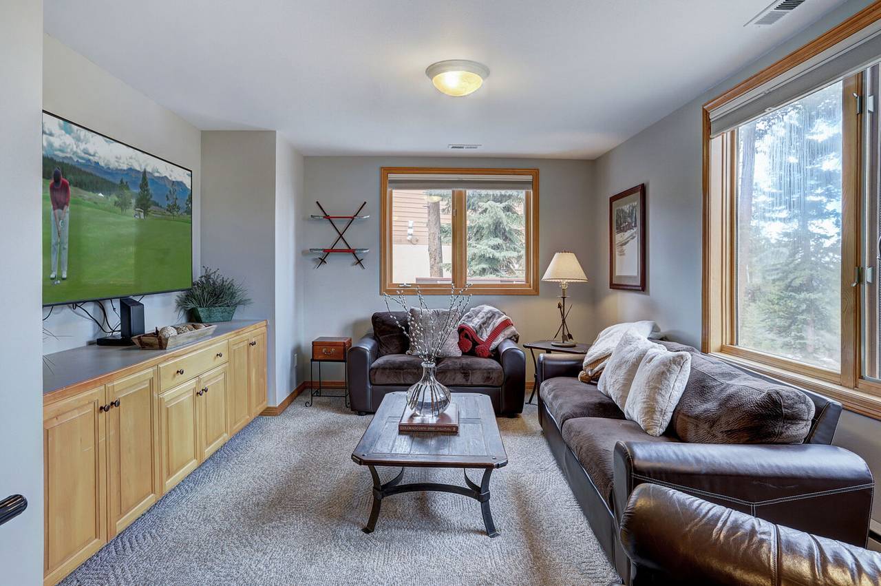 Living Area - Marble Mountain Retreat - Breckenridge Vacation Rental Living Area - Marble Mountain Retreat - Breckenridge Vacation Rental