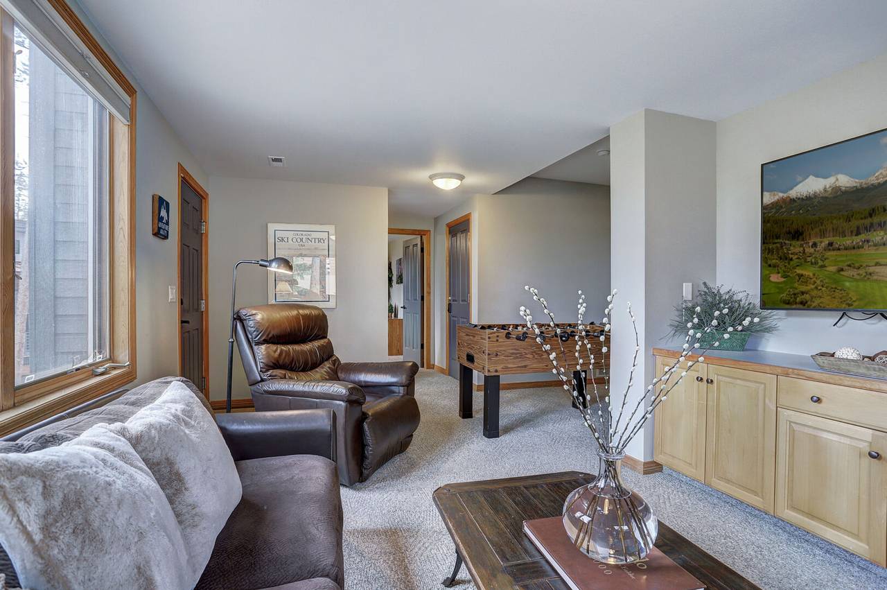 Living Area - Marble Mountain Retreat - Breckenridge Vacation Rental Living Area - Marble Mountain Retreat - Breckenridge Vacation Rental