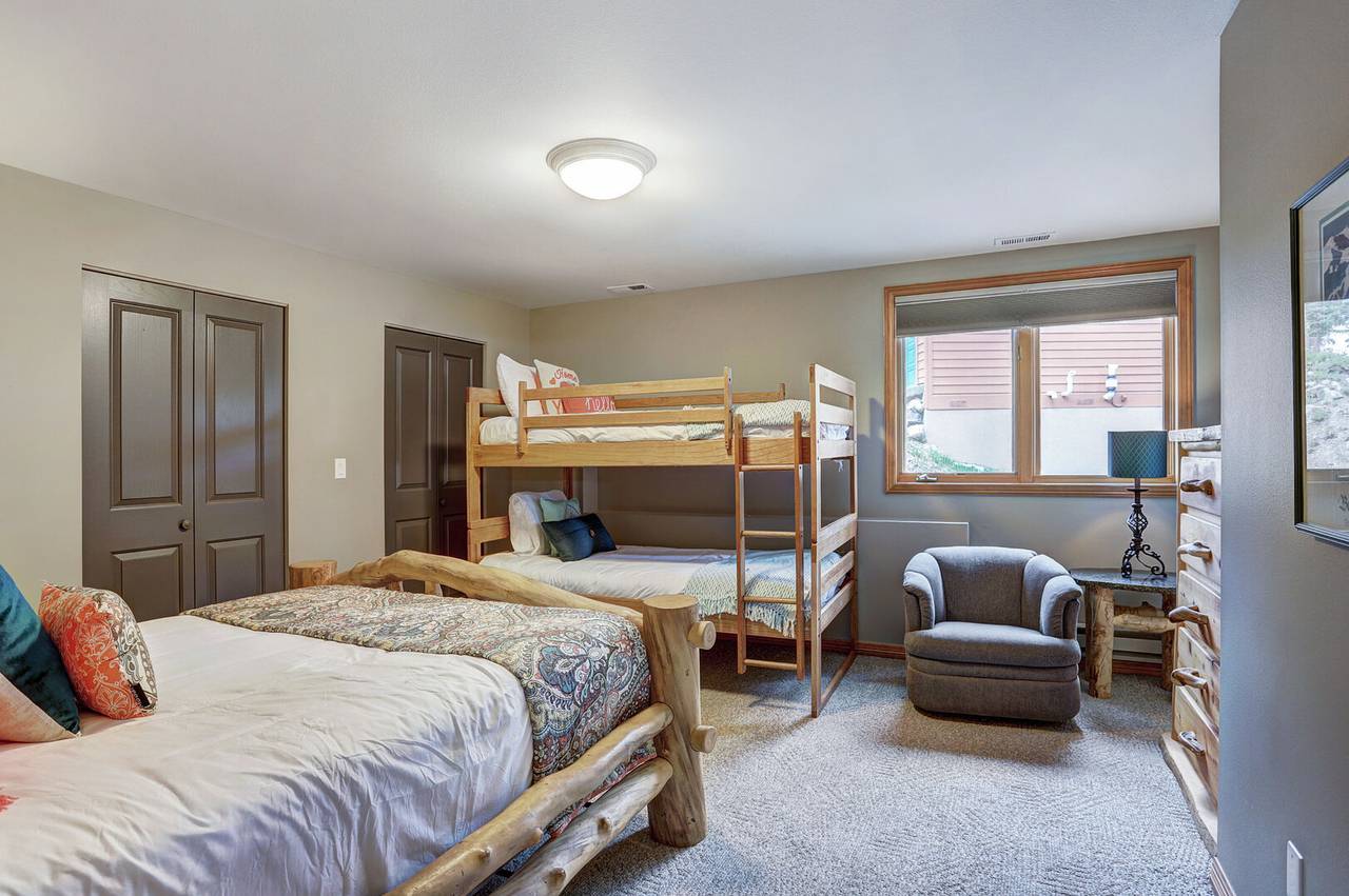 Bedroom - Marble Mountain Retreat - Breckenridge Vacation Rental Bedroom - Marble Mountain Retreat - Breckenridge Vacation Rental