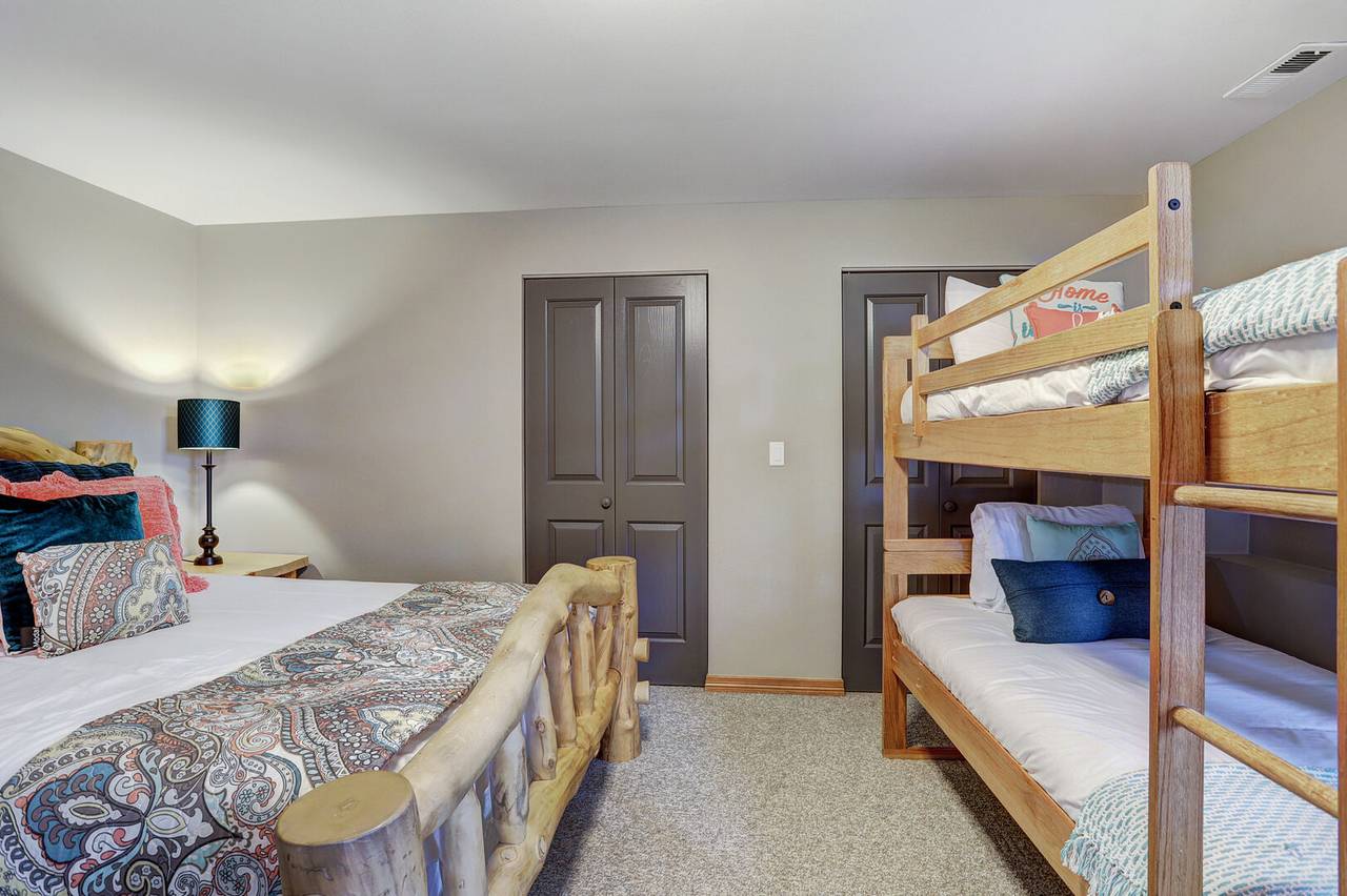 Bedroom - Marble Mountain Retreat - Breckenridge Vacation Rental Bedroom - Marble Mountain Retreat - Breckenridge Vacation Rental