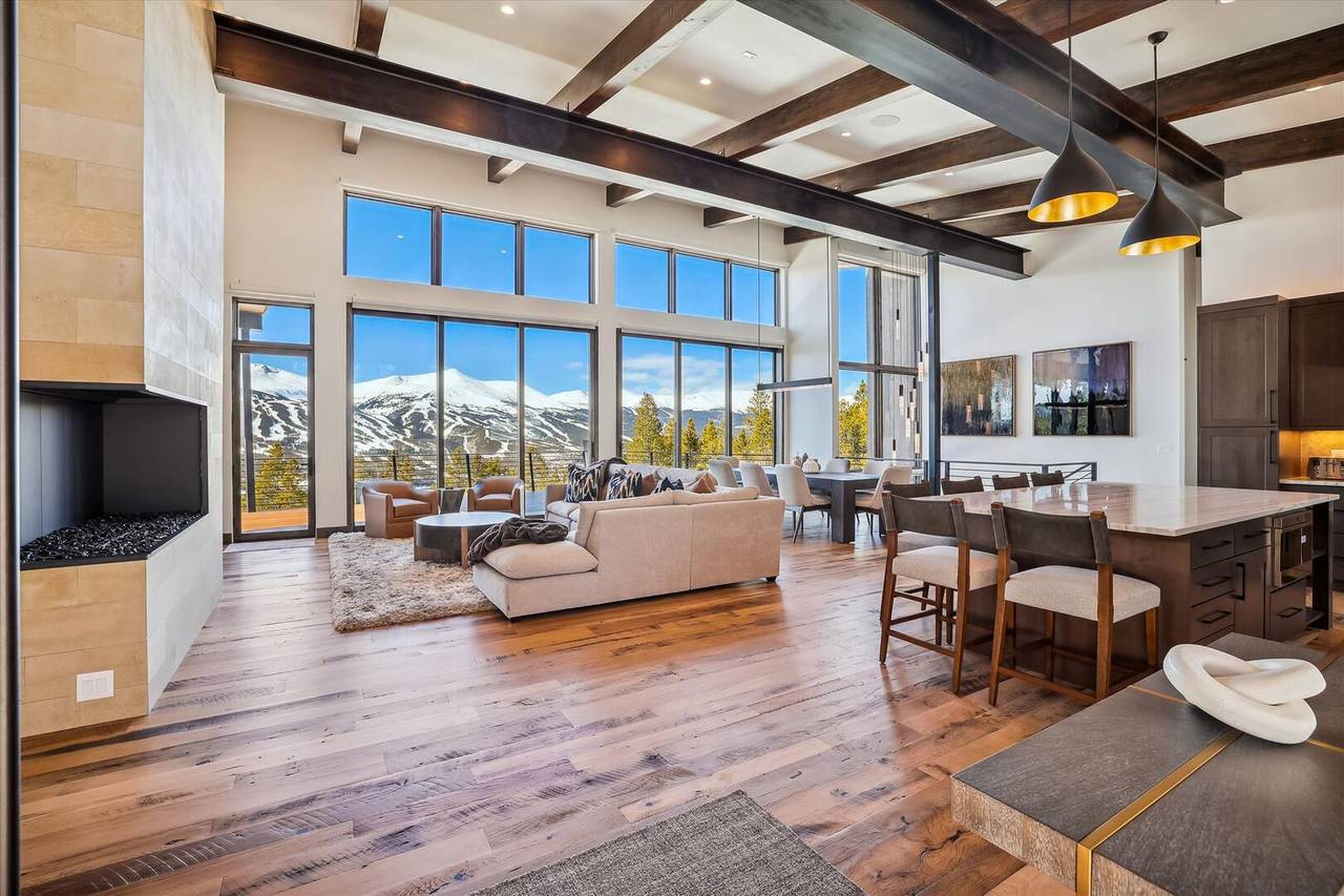 Living Area - Modern View Manor - Breckenridge Vacation Rental Living Area - Modern View Manor - Breckenridge Vacation Rental