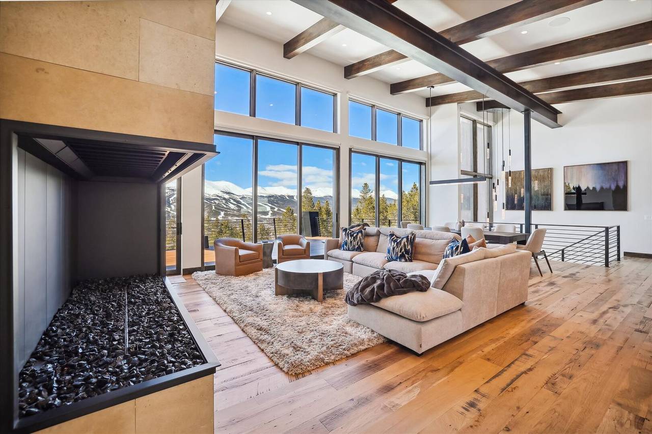 Living Area - Modern View Manor - Breckenridge Vacation Rental Living Area - Modern View Manor - Breckenridge Vacation Rental