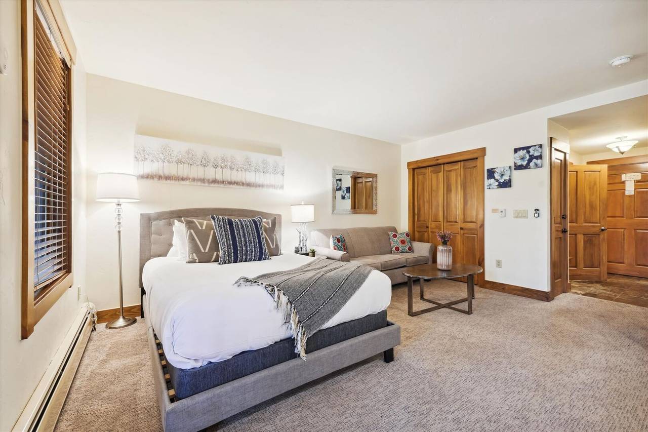 Bed - Mountain Thunder Lodge 5104 - Breckenridge Vacation Rental Bed - Mountain Thunder Lodge 5104 - Breckenridge Vacation Rental