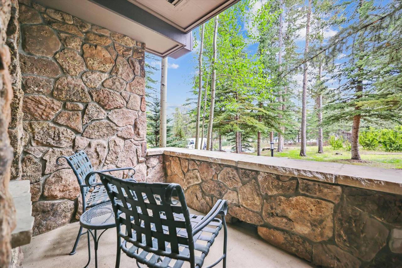 Patio - Mountain Thunder Lodge 5104 - Breckenridge Vacation Rental Patio - Mountain Thunder Lodge 5104 - Breckenridge Vacation Rental