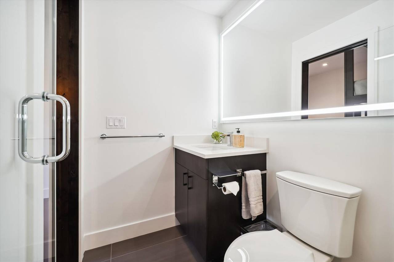 Bathroom - Outside The Bubble - Breckenridge Vacation Rental Bathroom - Outside The Bubble - Breckenridge Vacation Rental