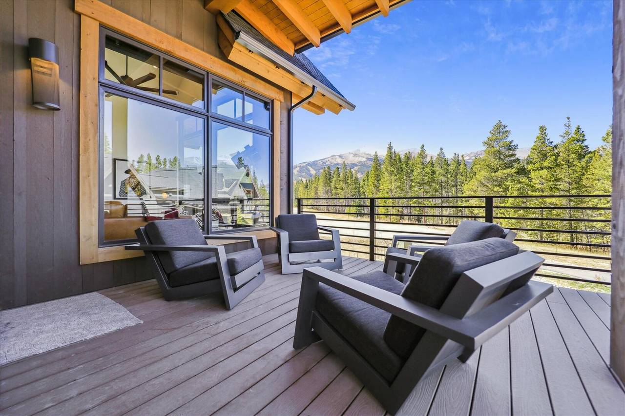 Deck - Outside The Bubble - Breckenridge Vacation Rental Deck - Outside The Bubble - Breckenridge Vacation Rental