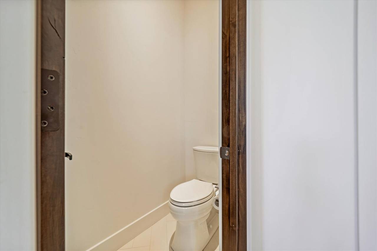 Bathroom - Outside The Bubble - Breckenridge Vacation Rental Bathroom - Outside The Bubble - Breckenridge Vacation Rental