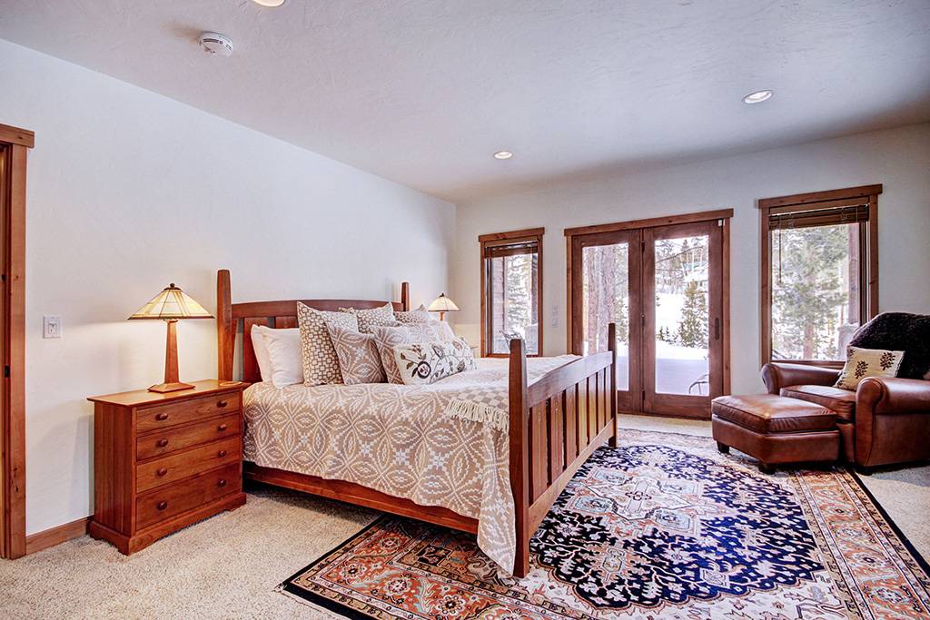 Bedroom - Pine Needle Lodge - Breckenridge Vacation Rental Bedroom - Pine Needle Lodge - Breckenridge Vacation Rental