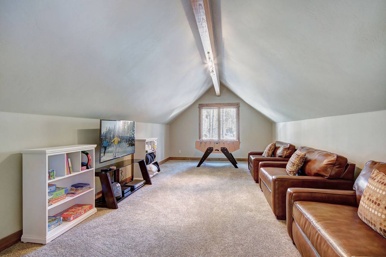 Living Area - Riverwood Retreat - Breckenridge Vacation Rental Living Area - Riverwood Retreat - Breckenridge Vacation Rental