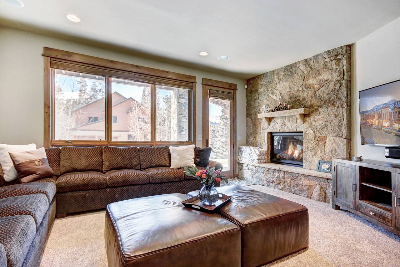 Living Area - Riverwood Retreat - Breckenridge Vacation Rental Living Area - Riverwood Retreat - Breckenridge Vacation Rental