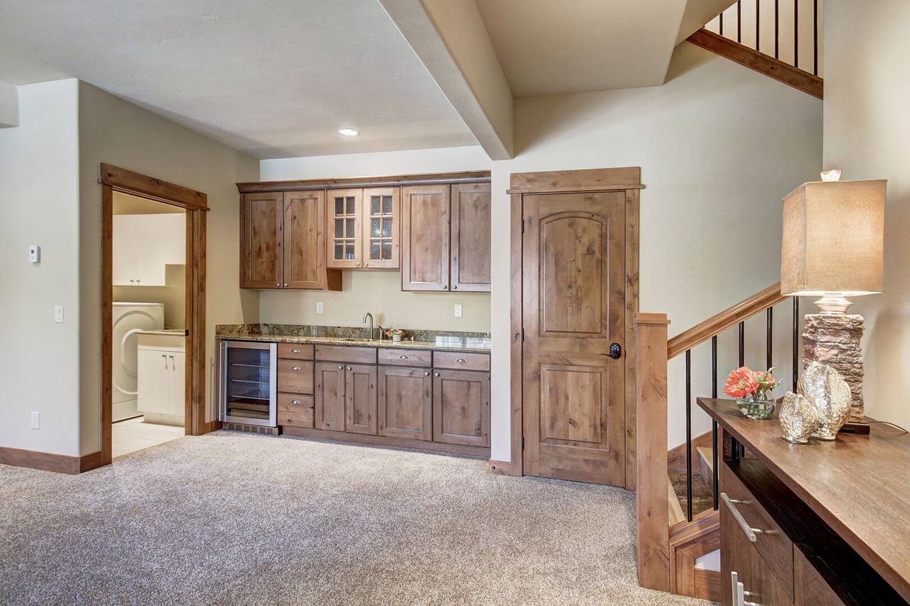 Living Area - Riverwood Retreat - Breckenridge Vacation Rental Living Area - Riverwood Retreat - Breckenridge Vacation Rental