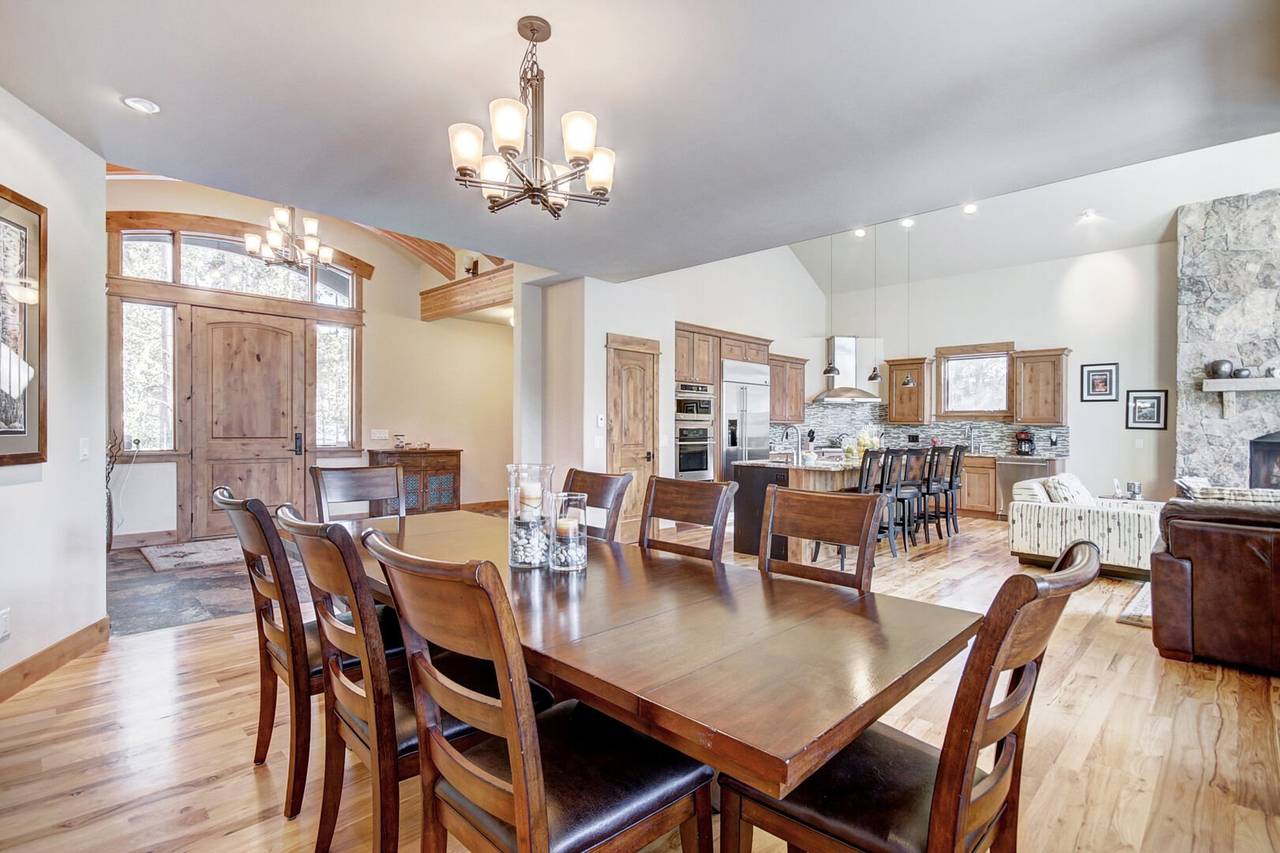 Dining Area - Riverwood Retreat - Breckenridge Vacation Rental Dining Area - Riverwood Retreat - Breckenridge Vacation Rental