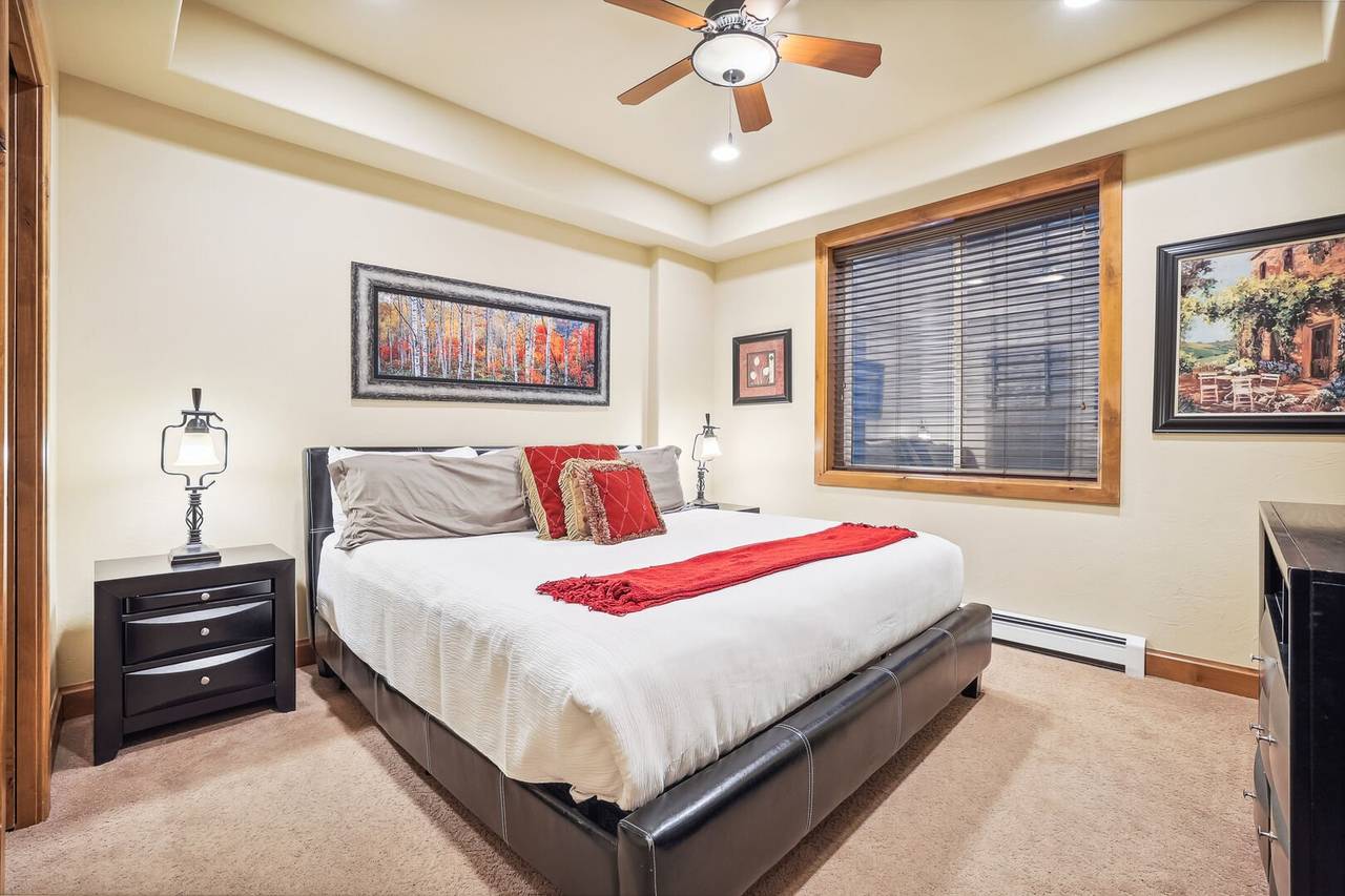 Bedroom, Snow Mansion, Breckenridge Vacation Rental Bedroom, Snow Mansion, Breckenridge Vacation Rental