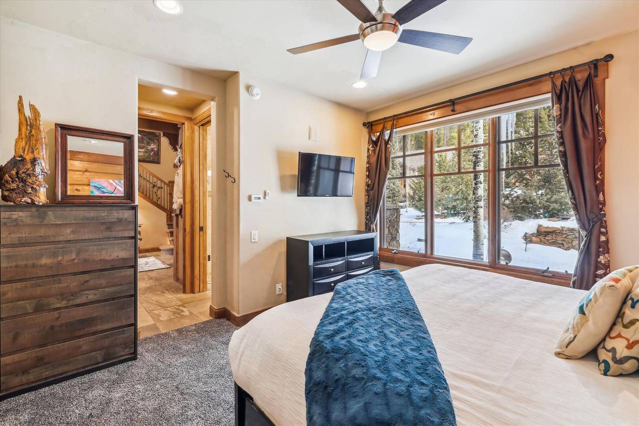 Bedroom, Snow Mansion, Breckenridge Vacation Rental Bedroom, Snow Mansion, Breckenridge Vacation Rental