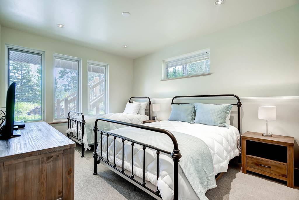 Bedroom, Sunrise Ski Haus, Breckenridge Vacation Rental Bedroom, Sunrise Ski Haus, Breckenridge Vacation Rental