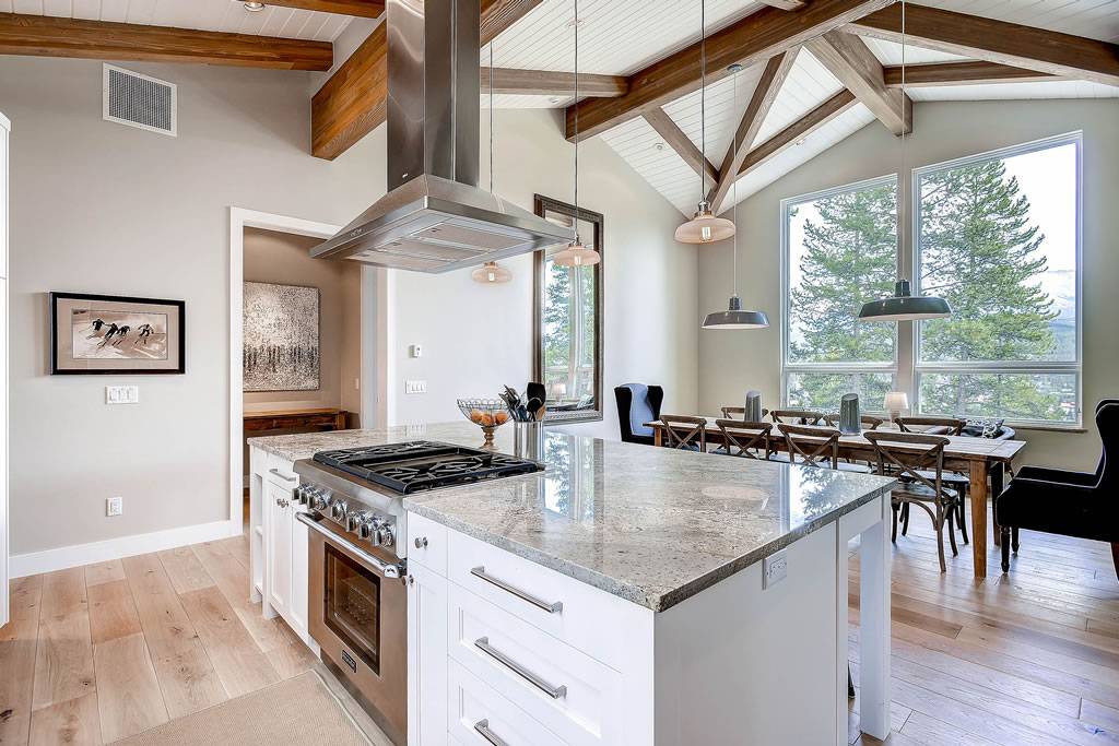 Kitchen, Sunrise Ski Haus, Breckenridge Vacation Rental Kitchen, Sunrise Ski Haus, Breckenridge Vacation Rental