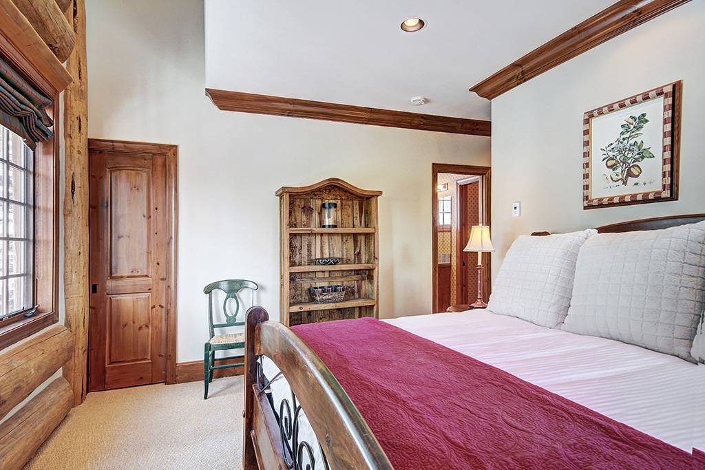 Bedroom, Ten Mile Estate, Breckenridge Vacation Rentals Bedroom, Ten Mile Estate, Breckenridge Vacation Rentals