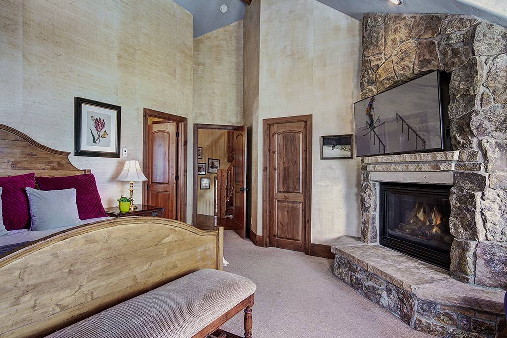Bedroom, Ten Mile Estate, Breckenridge Vacation Rentals Bedroom, Ten Mile Estate, Breckenridge Vacation Rentals