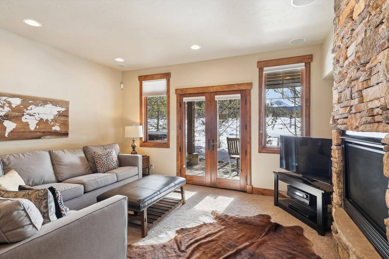 Family Room, The Beaver Lodge at Breckenridge, Breckenridge Vacation Rental Family Room, The Beaver Lodge at Breckenridge, Breckenridge Vacation Rental