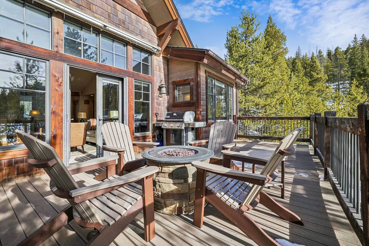 Firepit, The Beaver Lodge at Breckenridge, Breckenridge Vacation Rental Firepit, The Beaver Lodge at Breckenridge, Breckenridge Vacation Rental