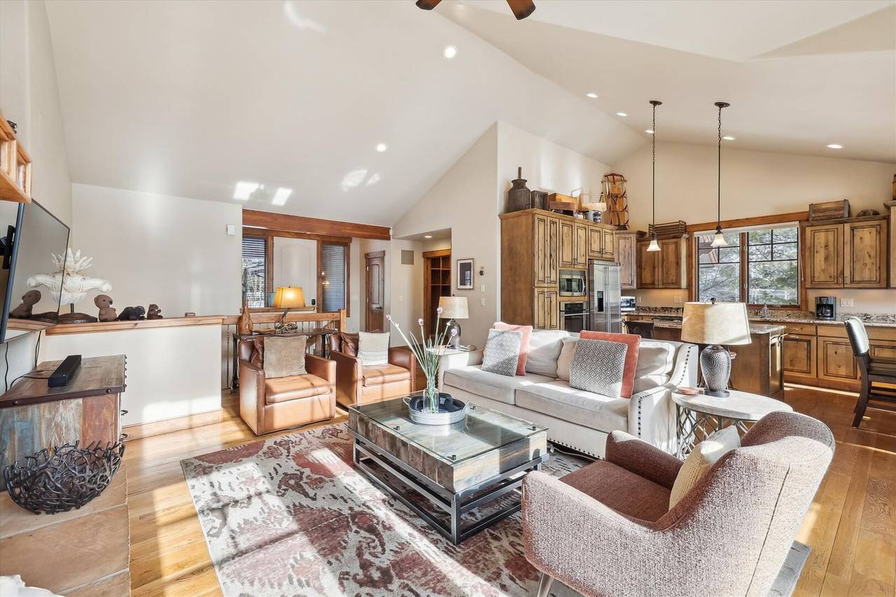 Living Room, The Beaver Lodge at Breckenridge, Breckenridge Vacation Rental Living Room, The Beaver Lodge at Breckenridge, Breckenridge Vacation Rental