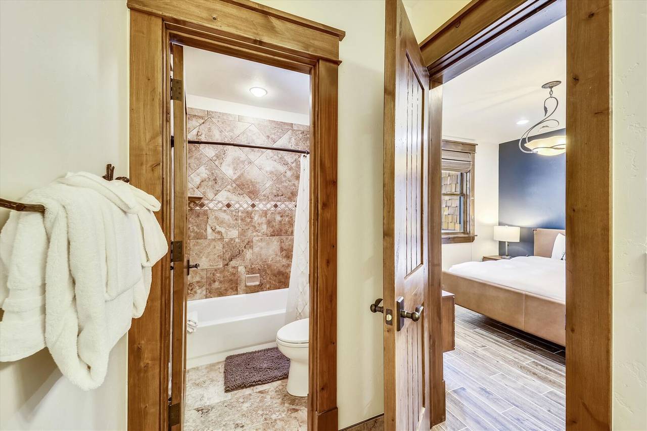 Bathroom, The Great Escape, Breckenridge Vacation Rental Bathroom, The Great Escape, Breckenridge Vacation Rental