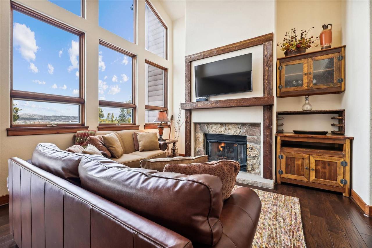 Living Room, Water Dance Retreat, Breckenridge Vacation Rental Living Room, Water Dance Retreat, Breckenridge Vacation Rental