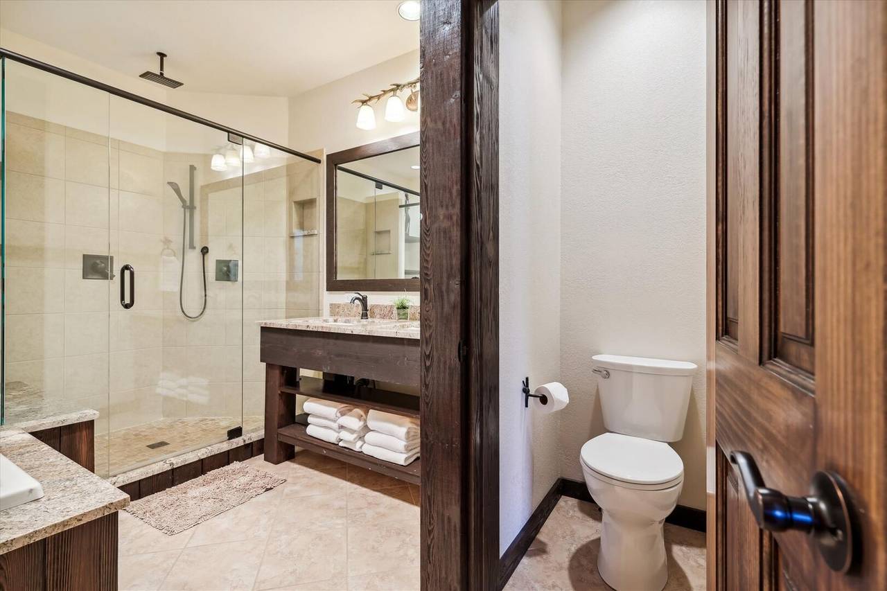 Bathroom, Water Dance Retreat, Breckenridge Vacation Rental Bathroom, Water Dance Retreat, Breckenridge Vacation Rental