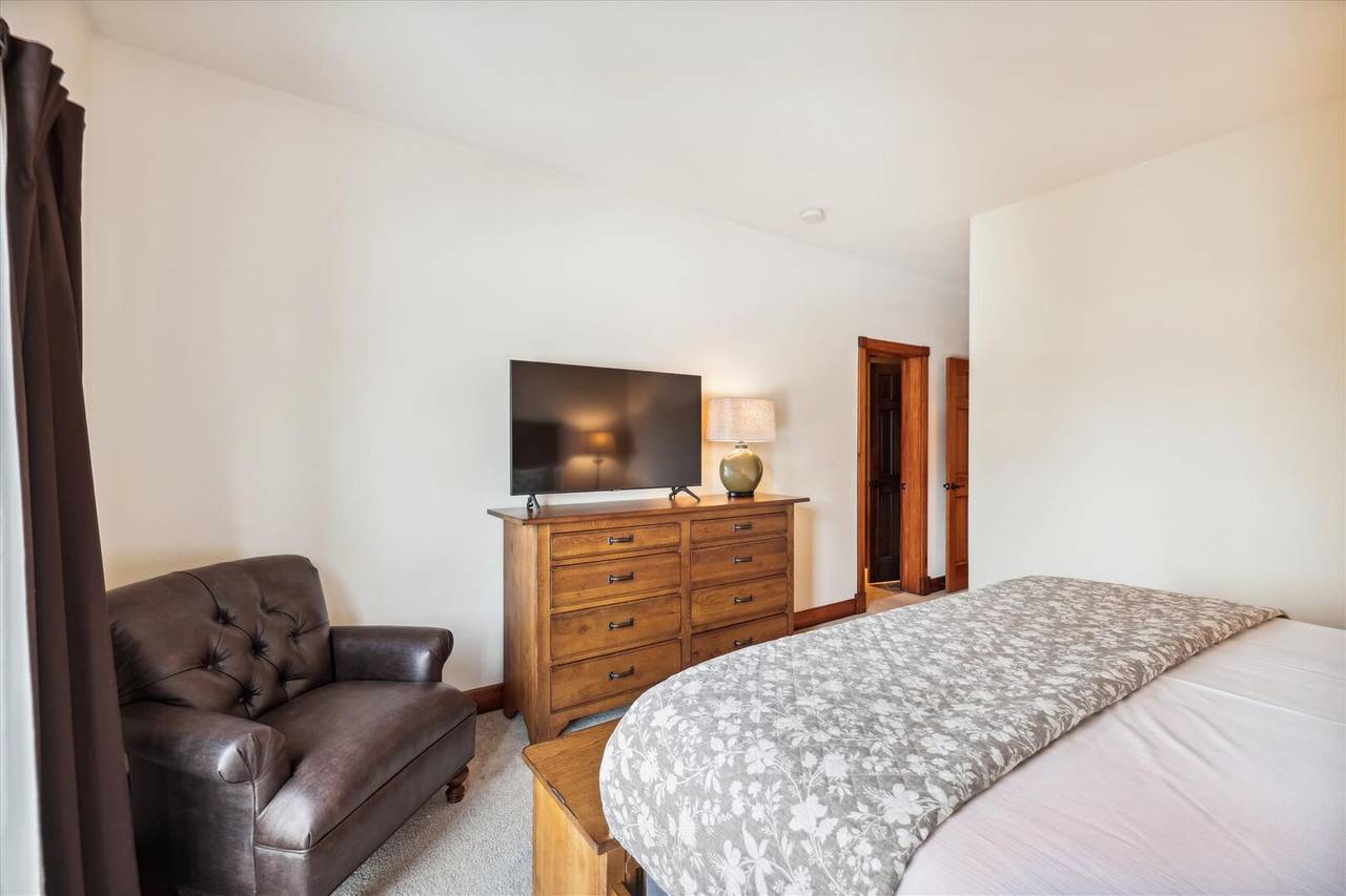 Bedroom, Water Dance Retreat, Breckenridge Vacation Rental Bedroom, Water Dance Retreat, Breckenridge Vacation Rental