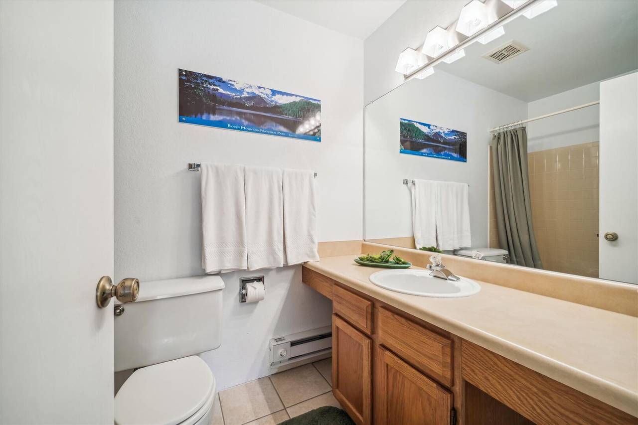 Bathroom, Winterpoint 20, Breckenridge Vacation Rental Bathroom, Winterpoint 20, Breckenridge Vacation Rental