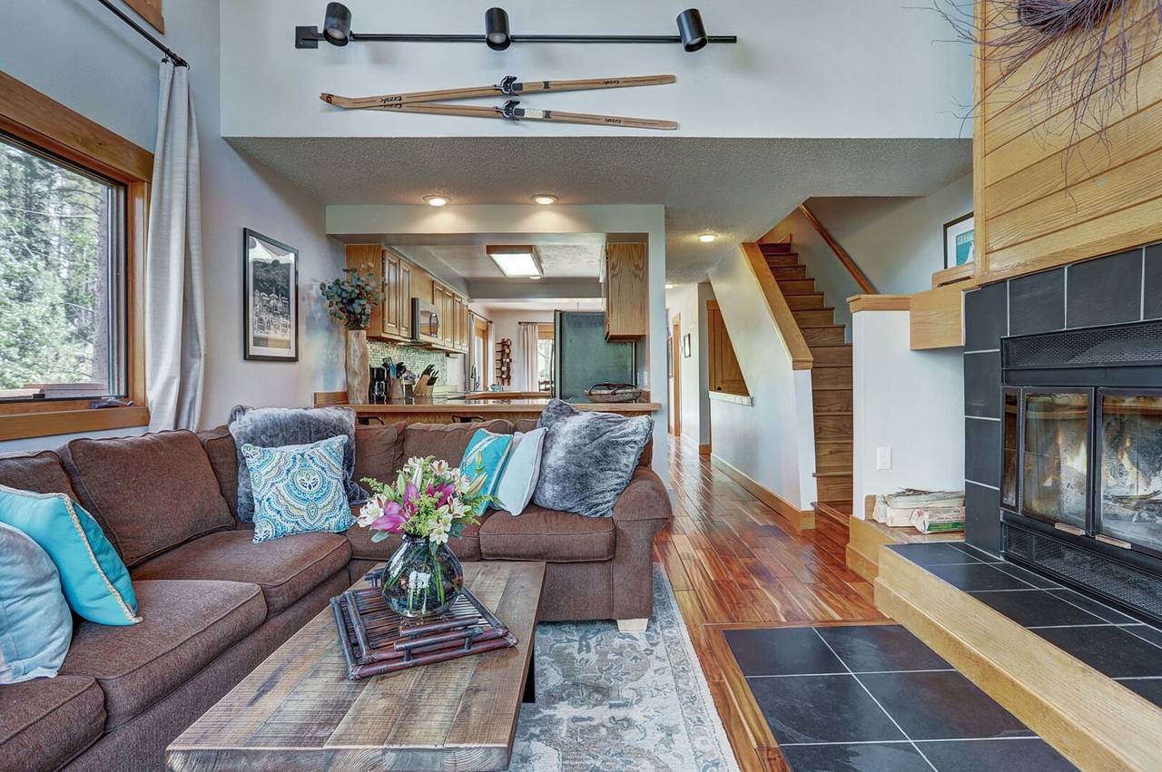 Living Room, Sophie's Chalet, Breckenridge Vacation Rental Living Room, Sophie's Chalet, Breckenridge Vacation Rental