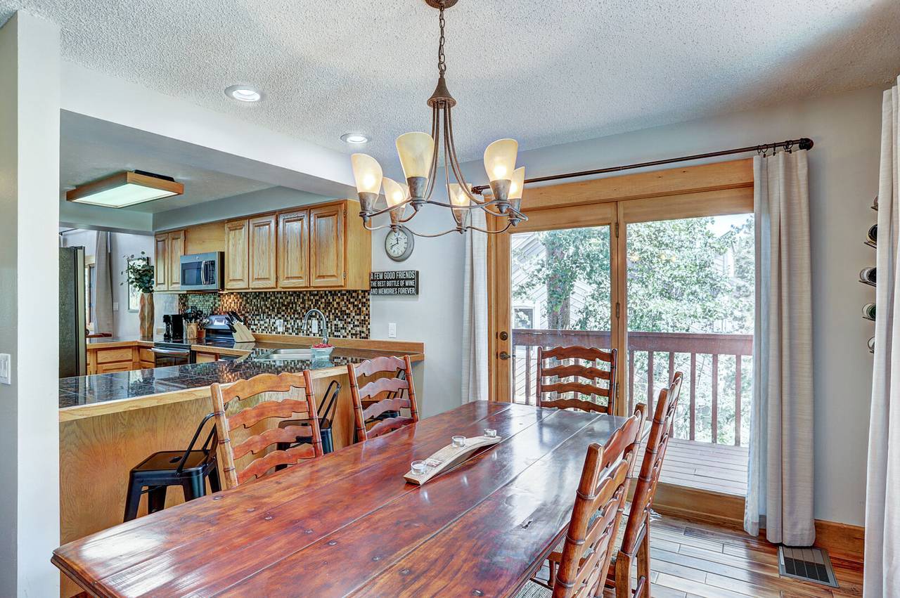 Dining Area, Sophie's Chalet, Breckenridge Vacation Rental Dining Area, Sophie's Chalet, Breckenridge Vacation Rental