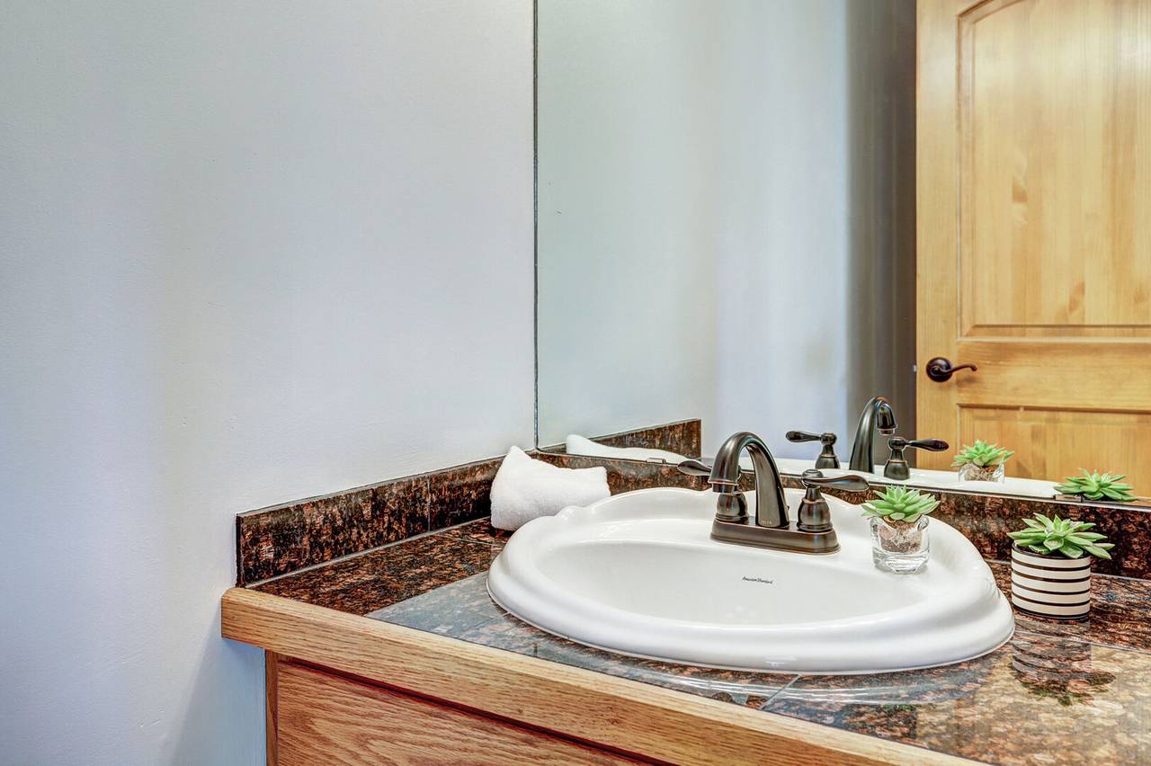 Bathroom, Sophie's Chalet, Breckenridge Vacation Rental Bathroom, Sophie's Chalet, Breckenridge Vacation Rental