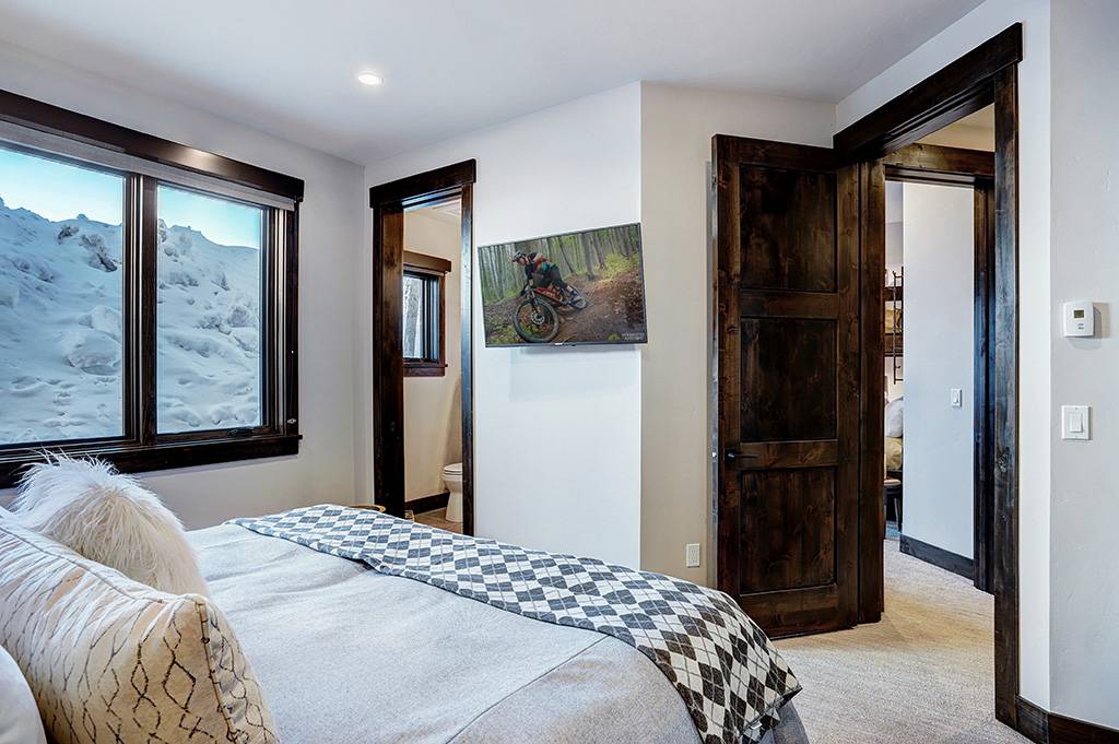 Bedroom, Wintours Leap, Breckenridge Vacation Rental Bedroom, Wintours Leap, Breckenridge Vacation Rental