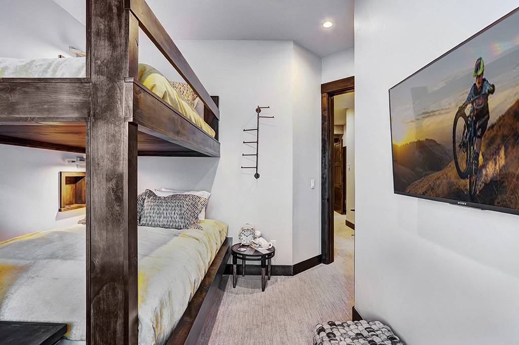 Bedroom, Wintours Leap, Breckenridge Vacation Rental Bedroom, Wintours Leap, Breckenridge Vacation Rental