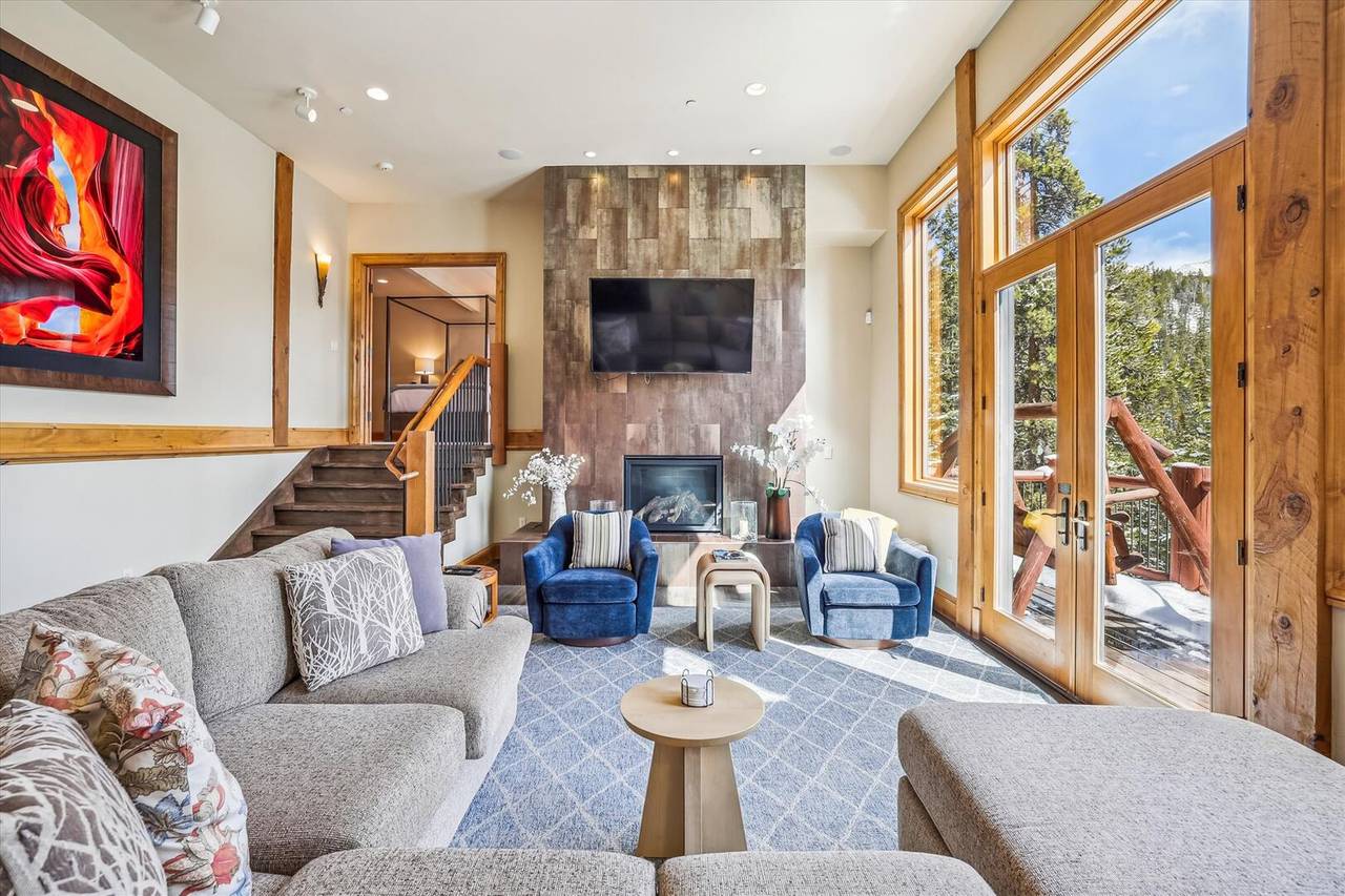 Living Area - Clowsgill Holme Breckenridge Vacation Rental Living Area - Clowsgill Holme Breckenridge Vacation Rental