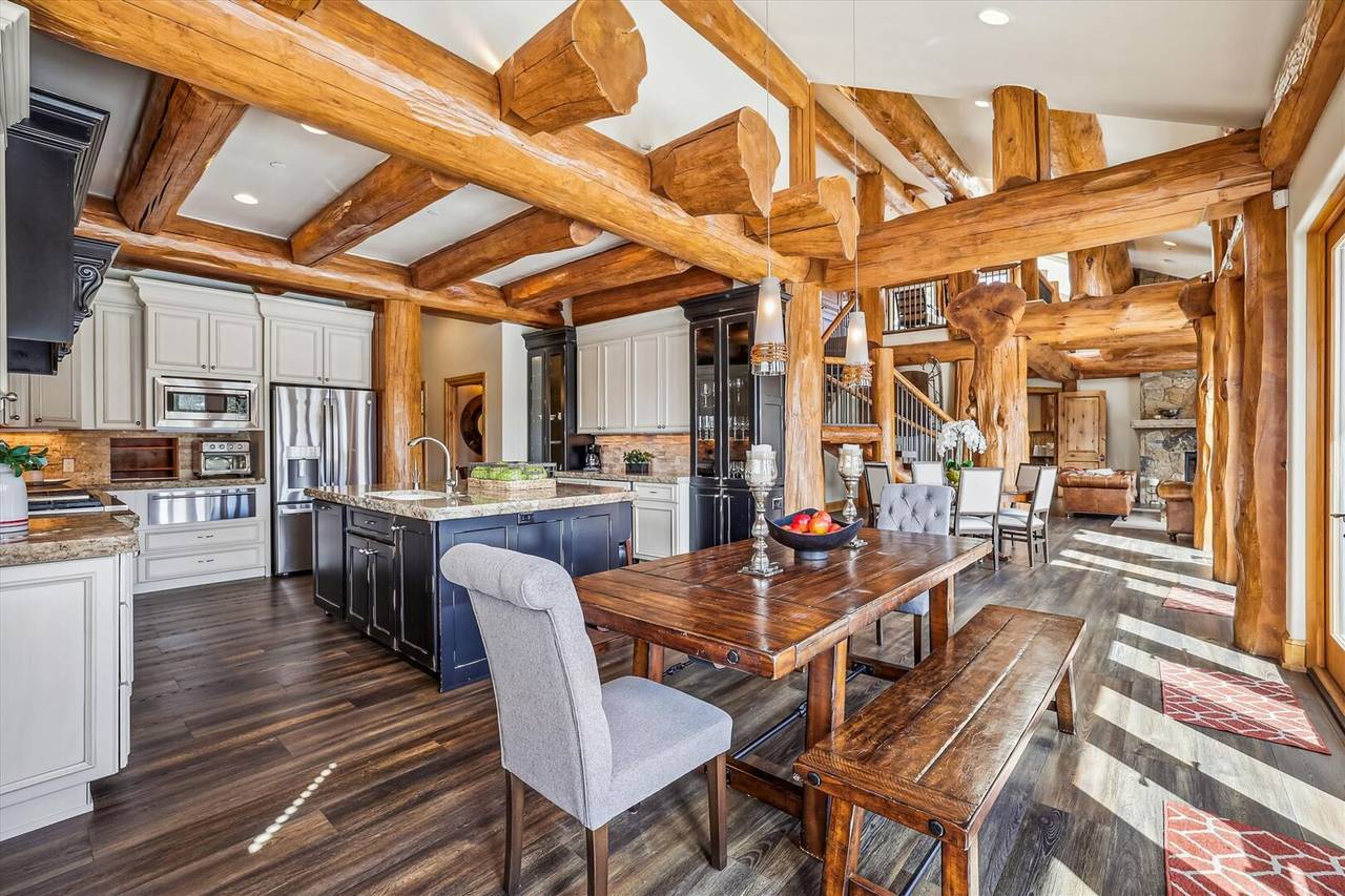 Dining Area - Clowsgill Holme Breckenridge Vacation Rental Dining Area - Clowsgill Holme Breckenridge Vacation Rental
