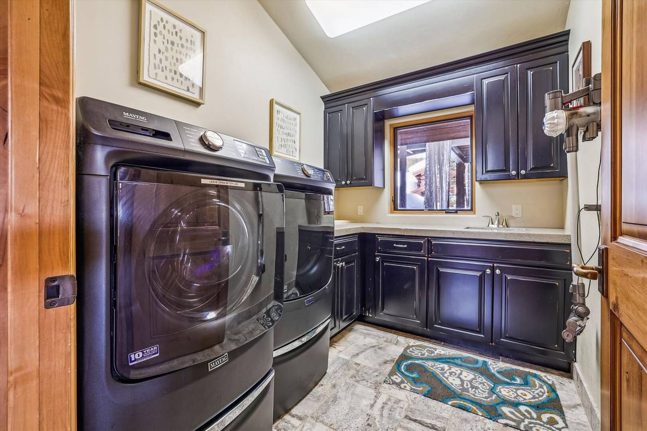 Laundry - Clowsgill Holme Breckenridge Vacation Rental Laundry - Clowsgill Holme Breckenridge Vacation Rental