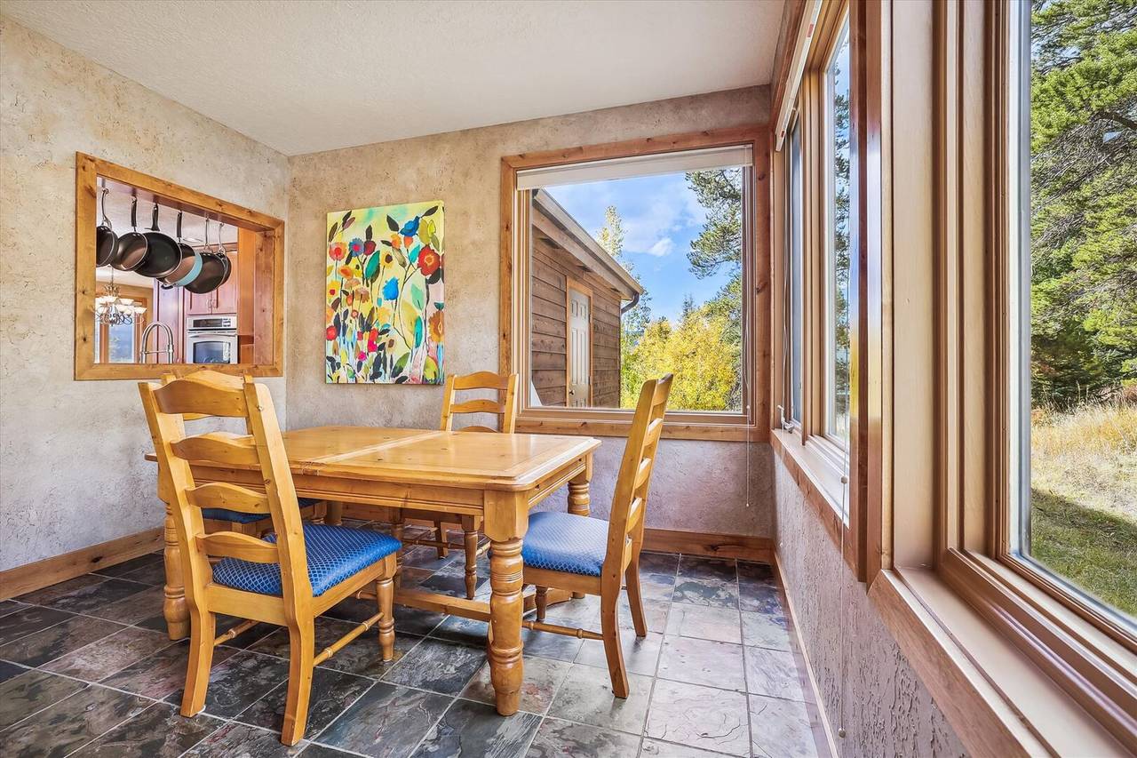 Dining Area - Rounds Retreat - Breckenridge Vacation Rental Dining Area - Rounds Retreat - Breckenridge Vacation Rental