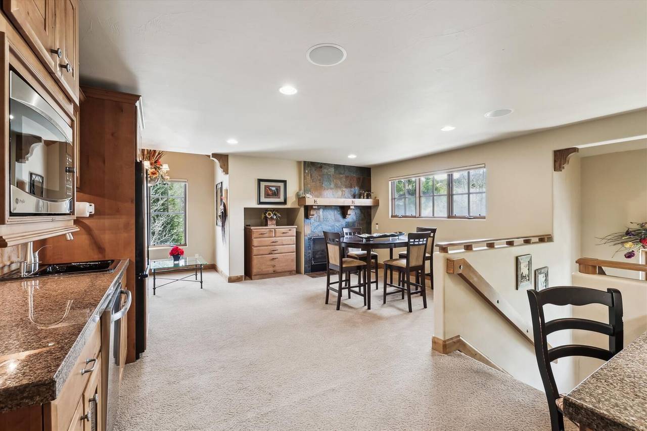 Family Room, Snow Mansion, Breckenridge Vacation Rental Family Room, Snow Mansion, Breckenridge Vacation Rental