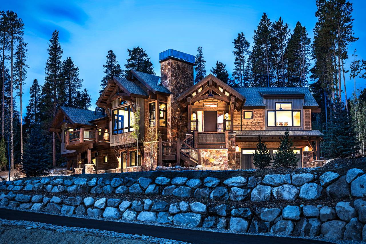 Exterior - Hawk's Hideaway - Breckenridge Vacation Rental Exterior - Hawk's Hideaway - Breckenridge Vacation Rental