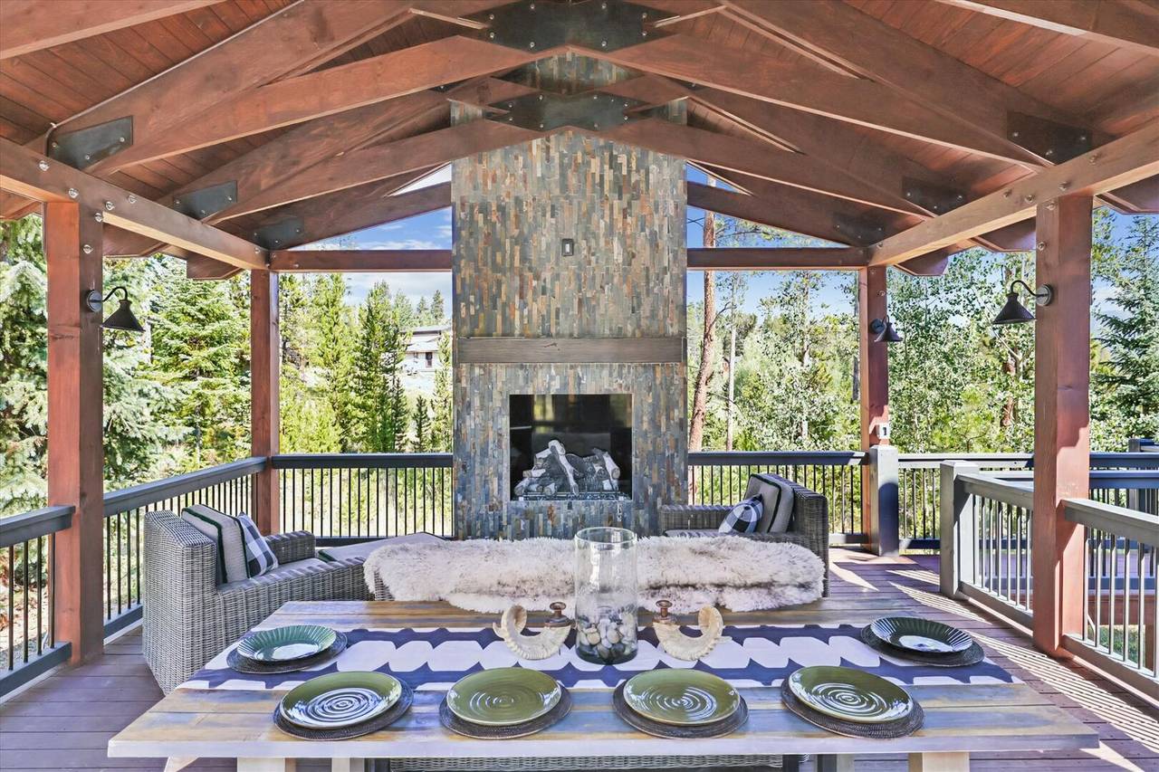 Outdoor Living Space - Pine Needle Lodge - Breckenridge Vacation Rental Outdoor Living Space - Pine Needle Lodge - Breckenridge Vacation Rental