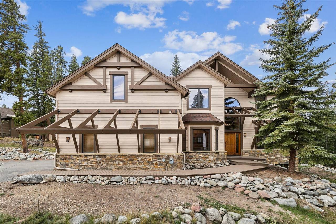 Exterior - Thin Air Inn - Breckenridge Vacation Rental Exterior - Thin Air Inn - Breckenridge Vacation Rental