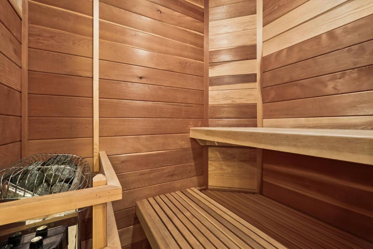 Sauna - Thin Air Inn - Breckenridge Vacation Rental Sauna - Thin Air Inn - Breckenridge Vacation Rental